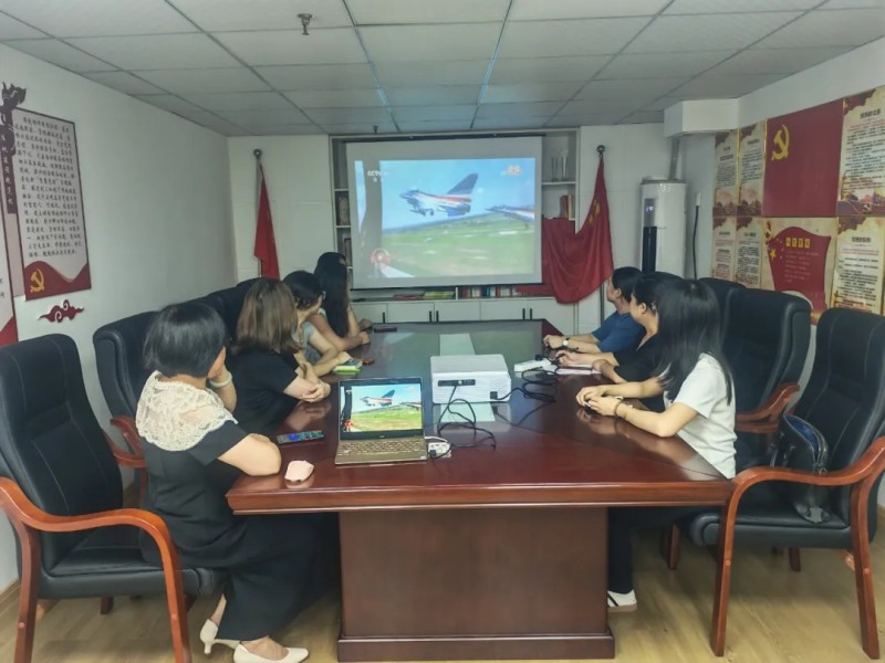 弘扬抗战精神 汲取奋进力量 | 万和所集中观看纪念中国人民抗日战争暨世界反法西斯战争胜利80周年大会 弘扬抗战精神 汲取奋进力量 | 万和所集中观看纪念中国人民抗日战争暨世界反法西斯战争胜利80周年大会